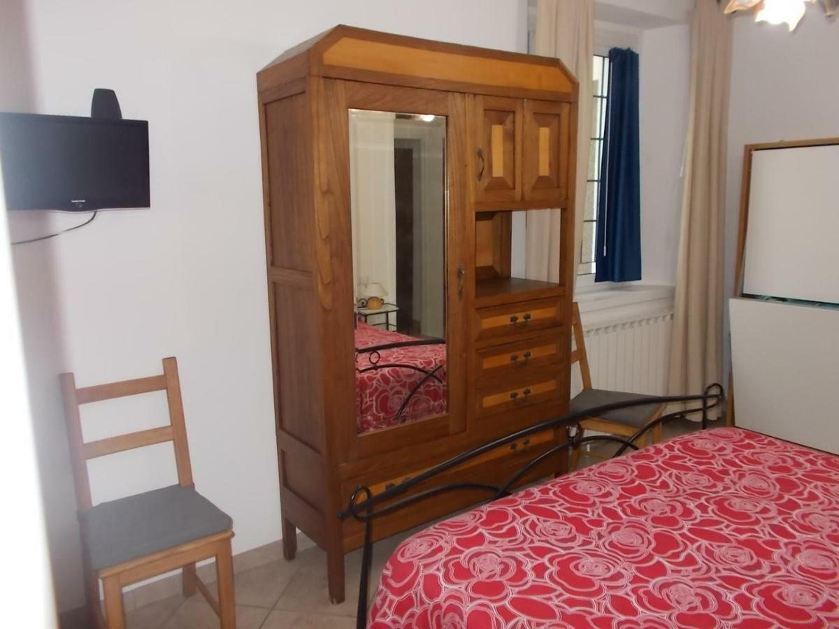 B&B Zia Lina Dongo Εξωτερικό φωτογραφία