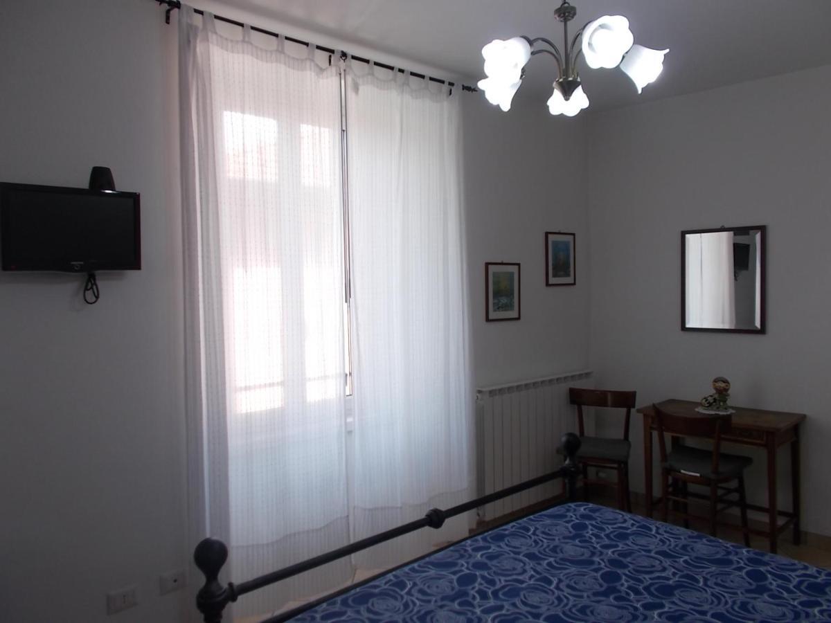 B&B Zia Lina Dongo Εξωτερικό φωτογραφία