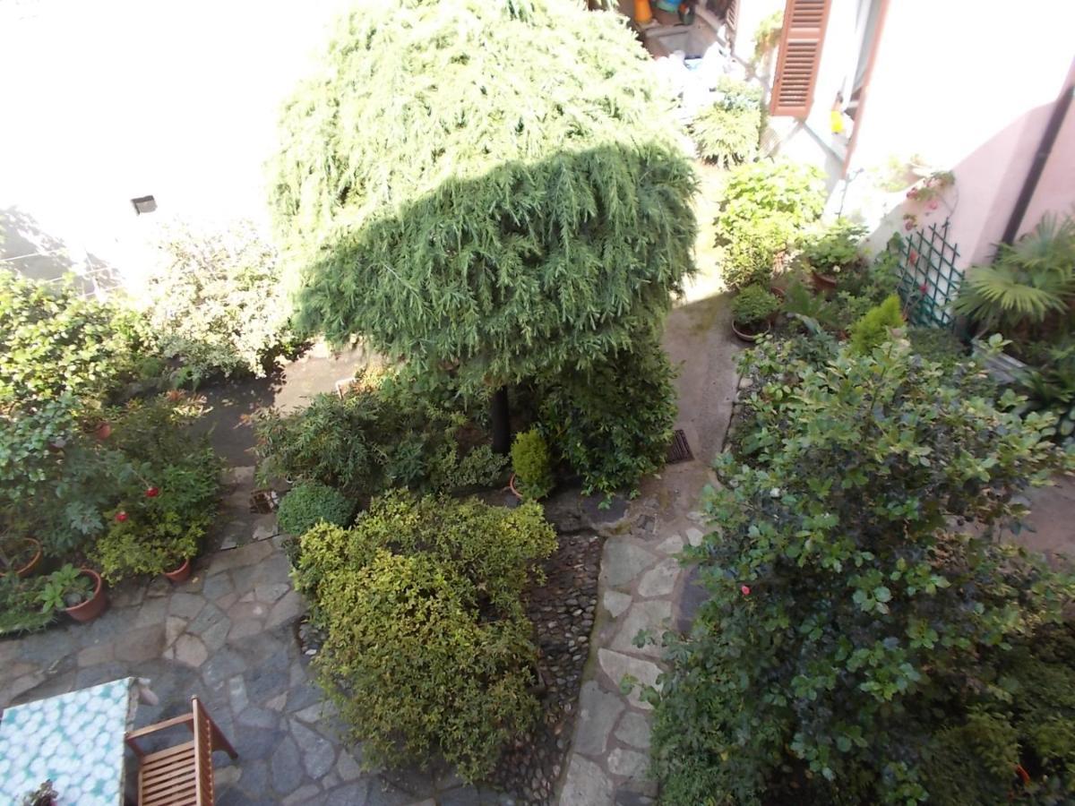B&B Zia Lina Dongo Εξωτερικό φωτογραφία