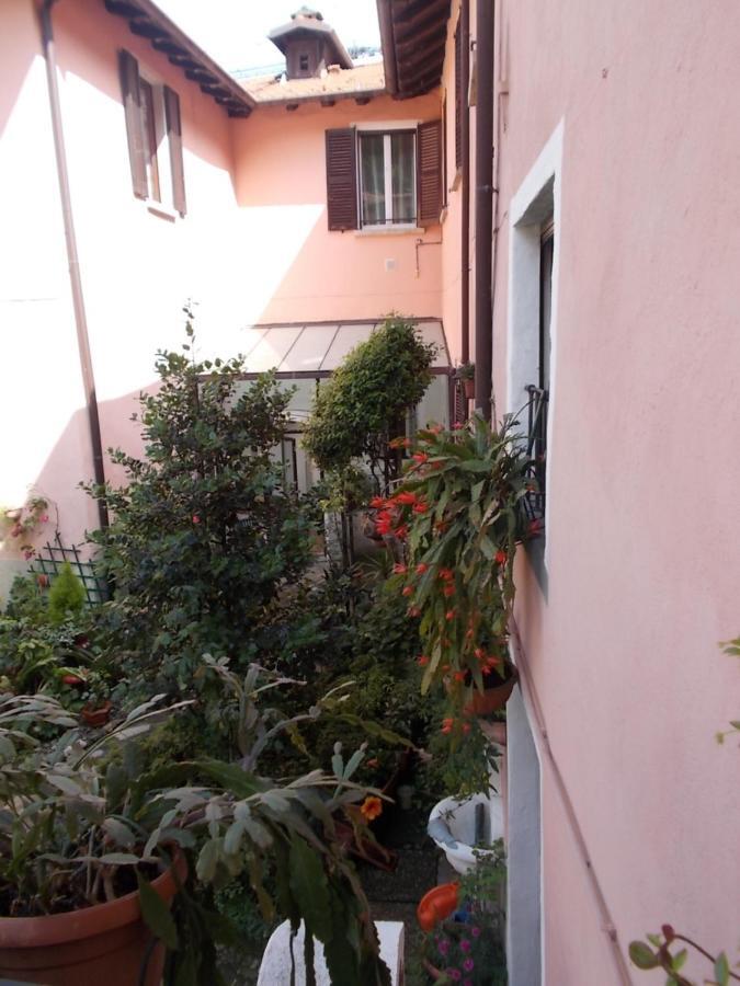 B&B Zia Lina Dongo Εξωτερικό φωτογραφία